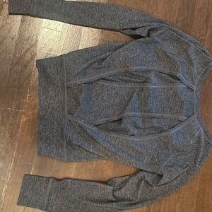 Cut out long sleeve